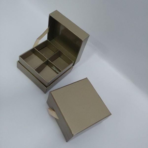 Glossy Gold Bookstyle Rigid Box with 4pc or 8 Partition Divider 