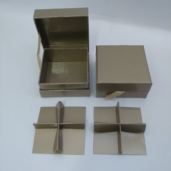 Glossy Gold Bookstyle Rigid Box with 4pc or 8 Partition Divider 