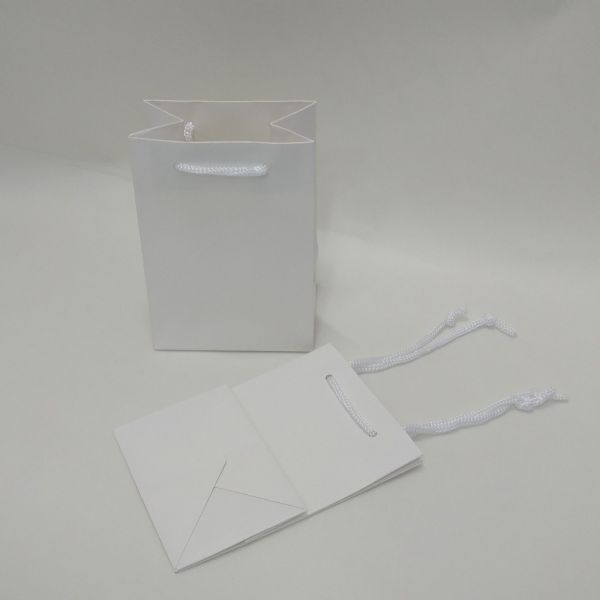 Matt white paper bag