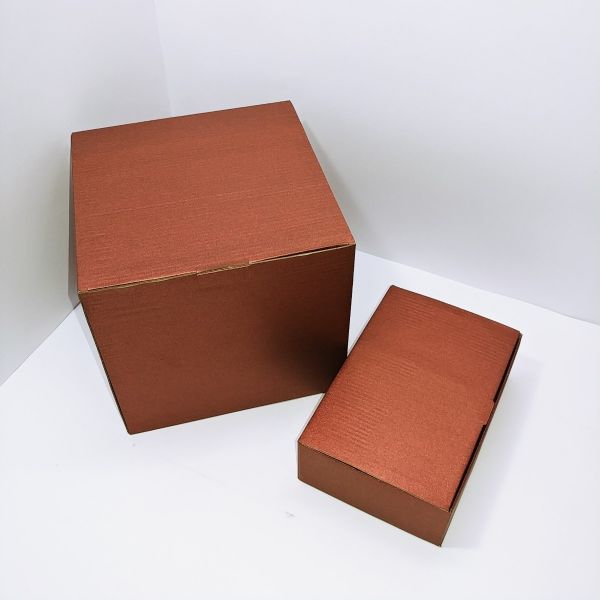 Red pearl corrugated box