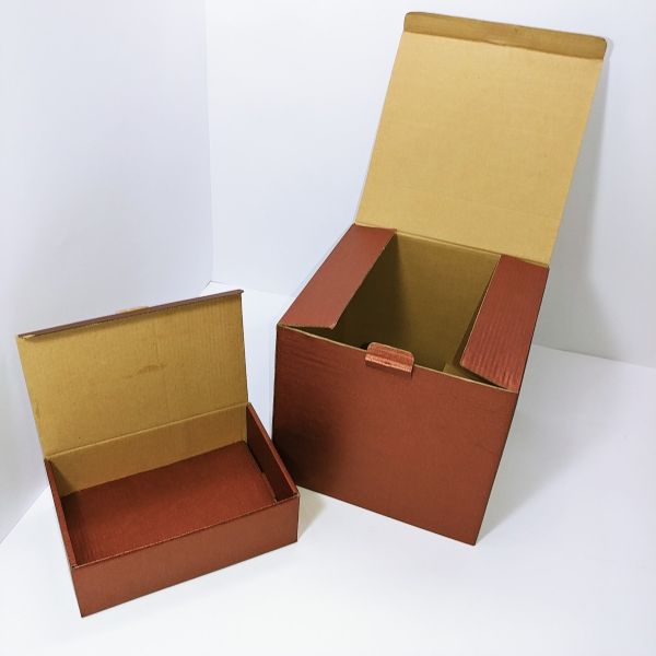 Red pearl corrugated box