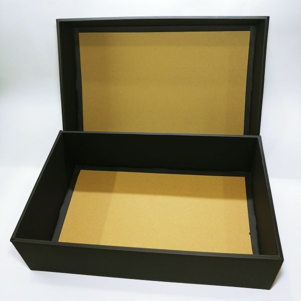 Black Texture Top and Bottom Corrugated Box  [XXLarge]