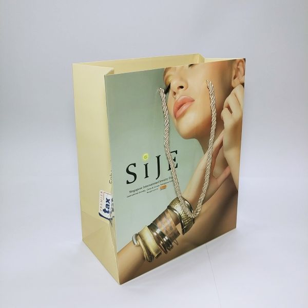 custom-paperbag-00130