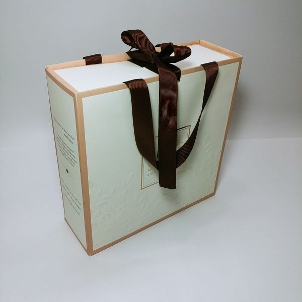 custom-box-AA025