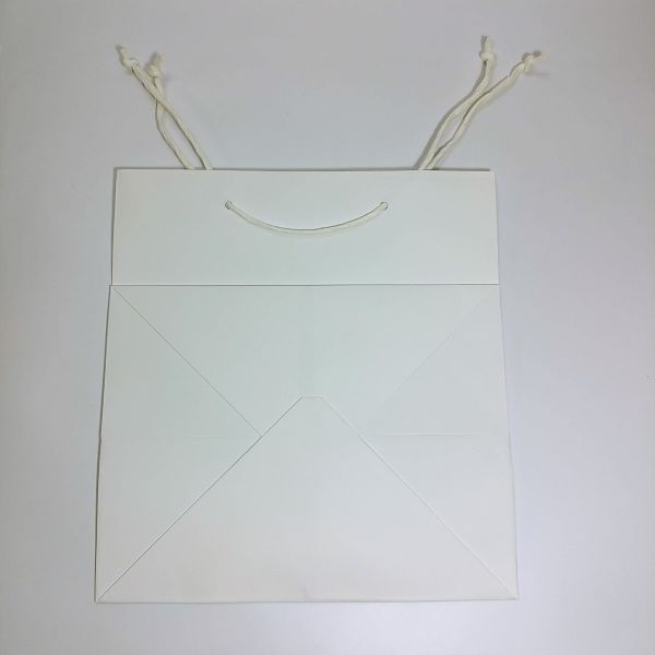 Big Base White Kraft Bag with Paper Twisted Handles and Baseboard