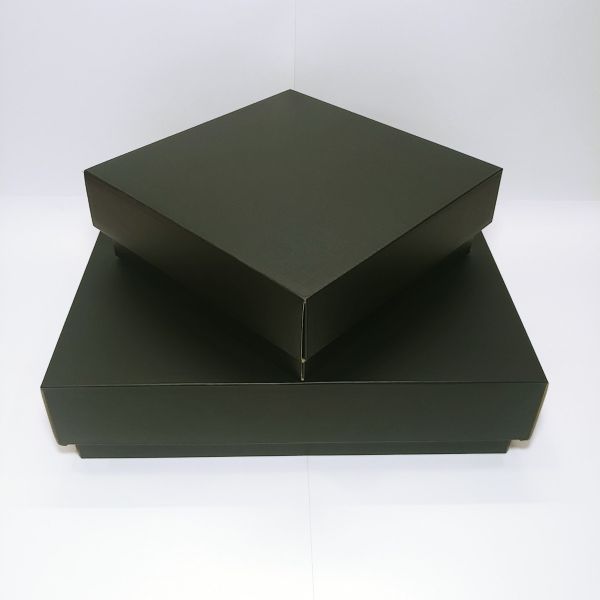 All Black Matt Top and Bottom Corrugated Box
