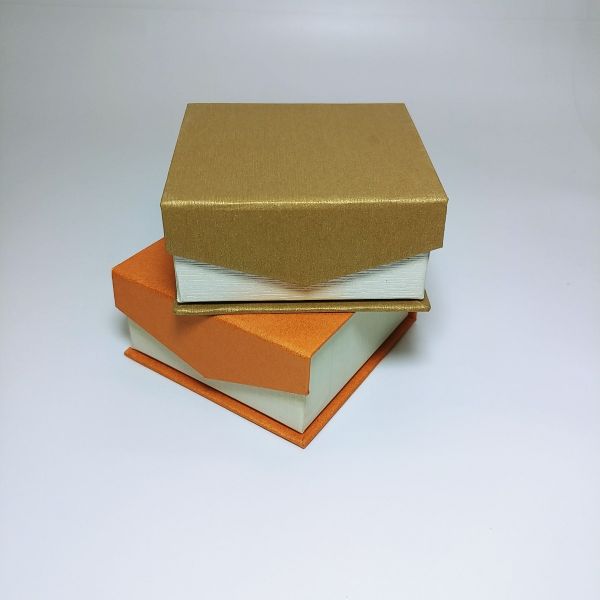 Pearl Bronze/Peach  Jewelry Rigid Box